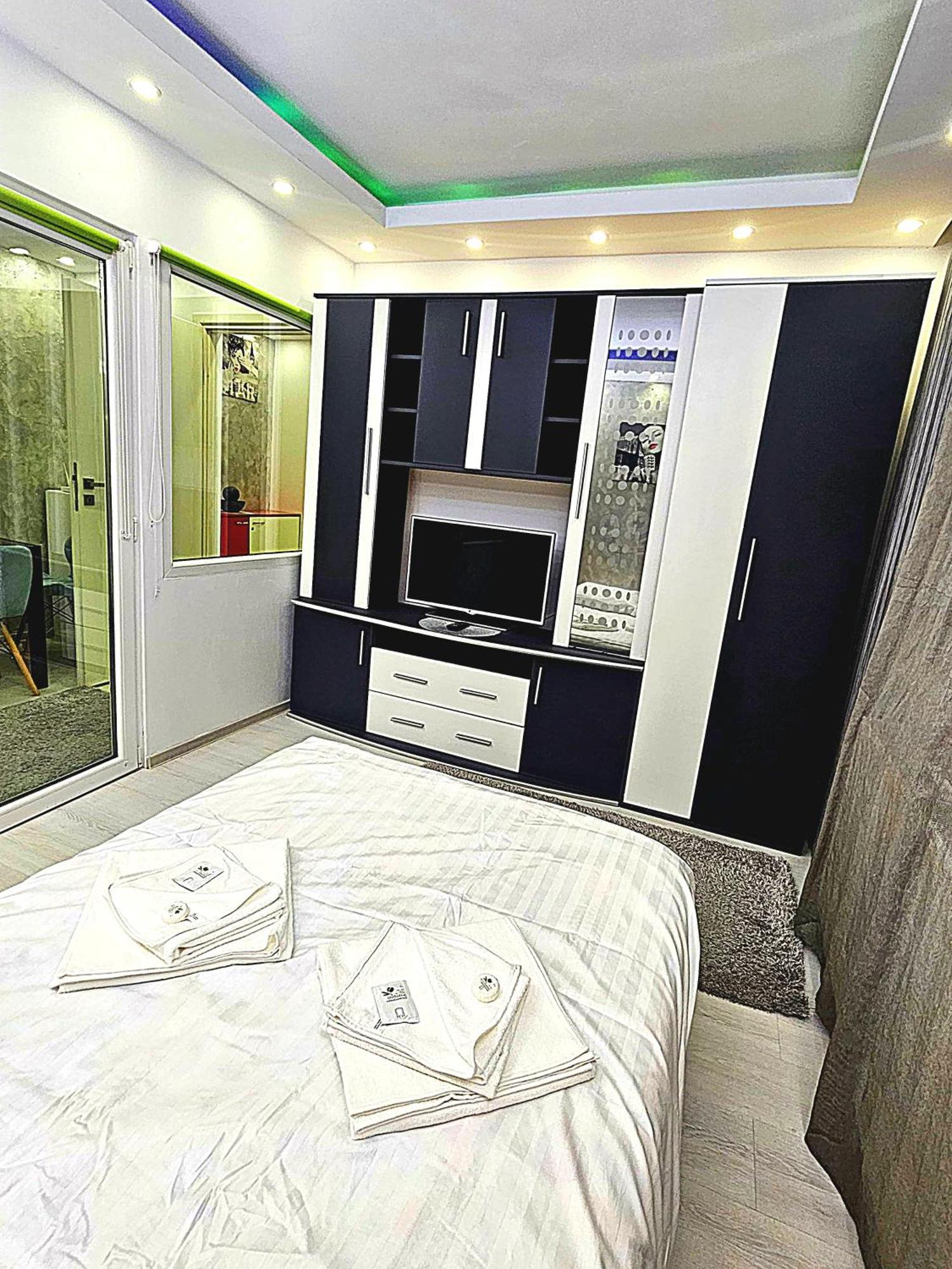 Luxury Paul Apartment Green, Private & Accessible Braşov Eksteriør bilde